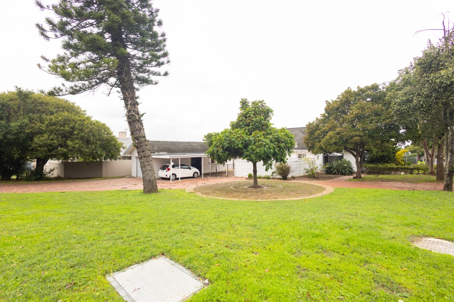 3 Bedroom Property for Sale in Bellair Western Cape